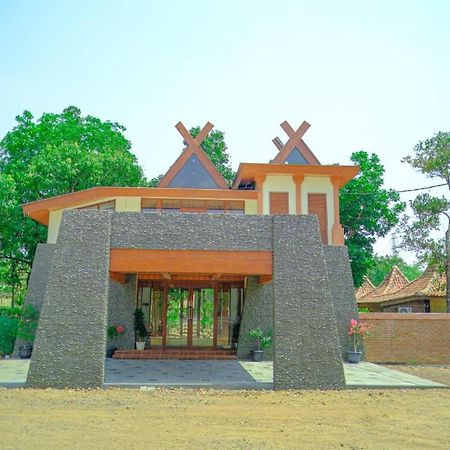 Point Of View Hotel & Resort Majalengka Luaran gambar