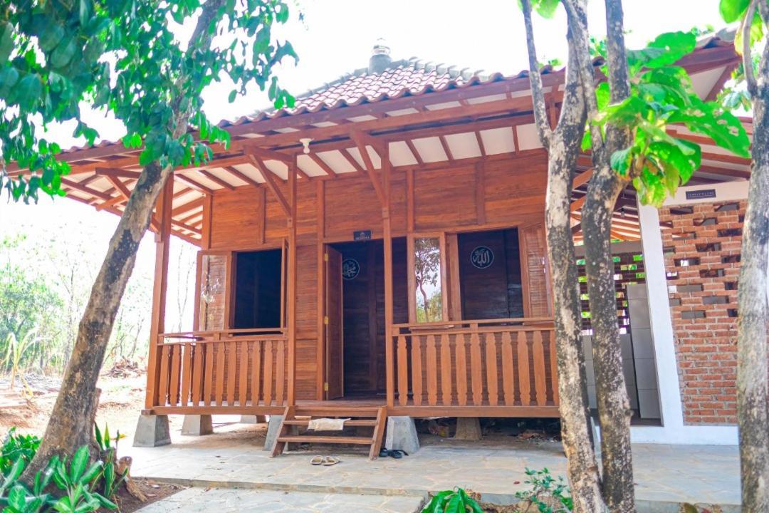 Point Of View Hotel & Resort Majalengka Luaran gambar
